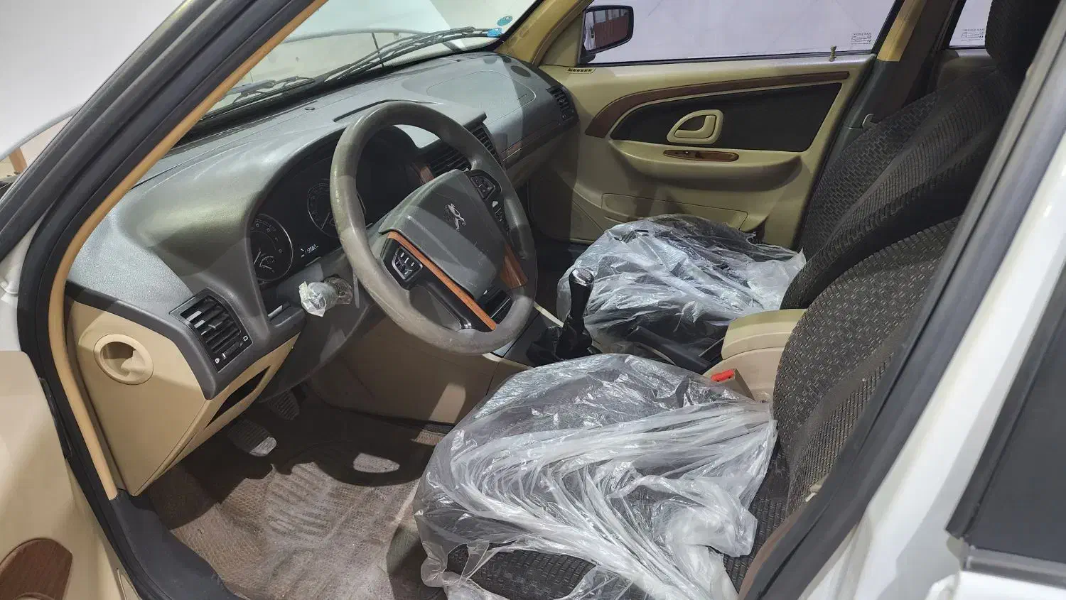 پرشیا مدل 401خشک تیوفایو|خودرو سواری و وانت|تهران, امیر بهادر|دیوار