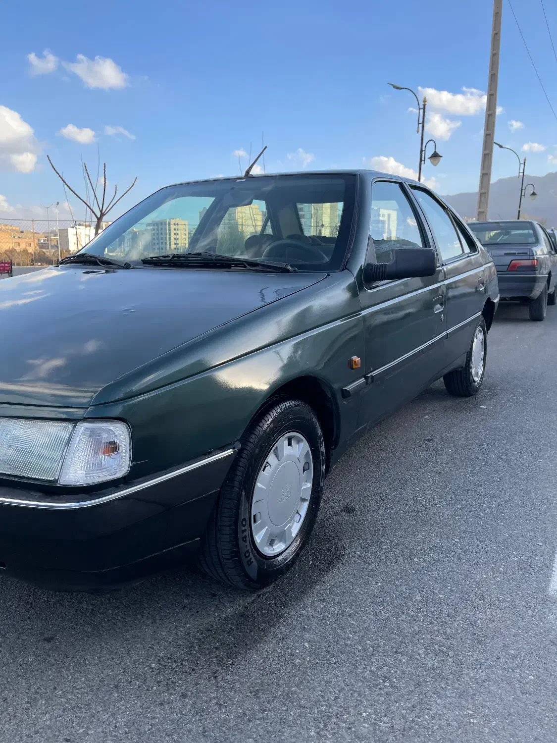 ۴۰۵ مدل ۸۳|خودرو سواری و وانت|بیرجند, |دیوار