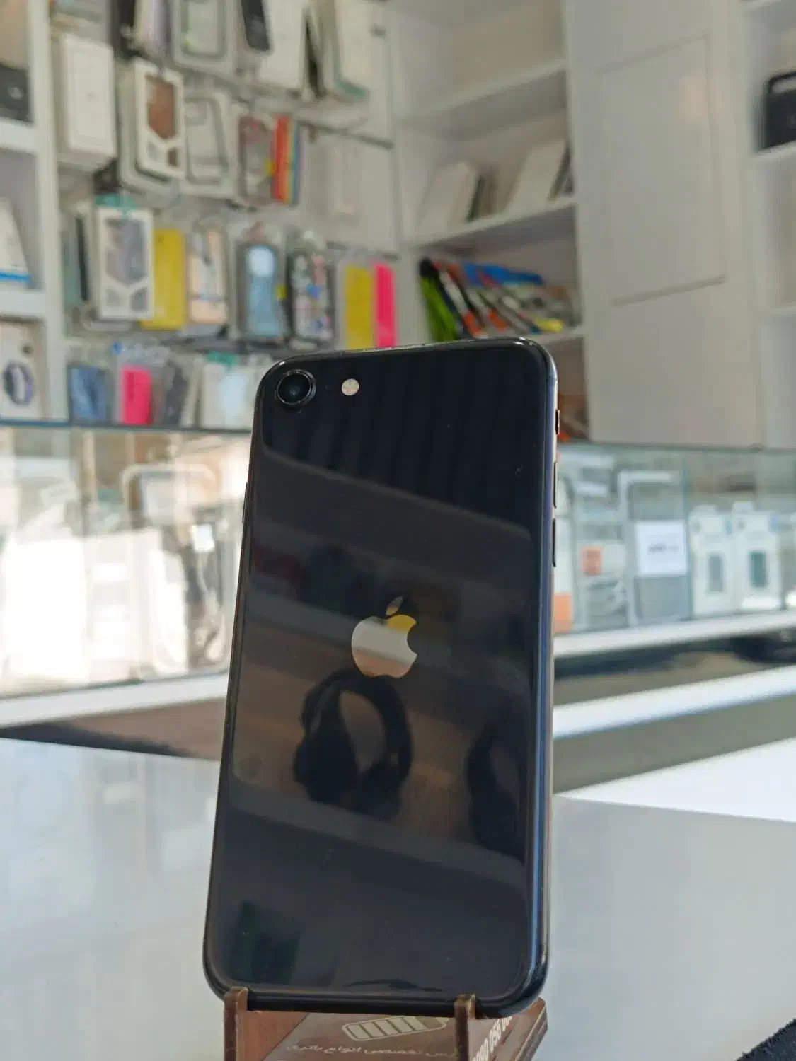 iphone se2020|موبایل|بابلسر, |دیوار