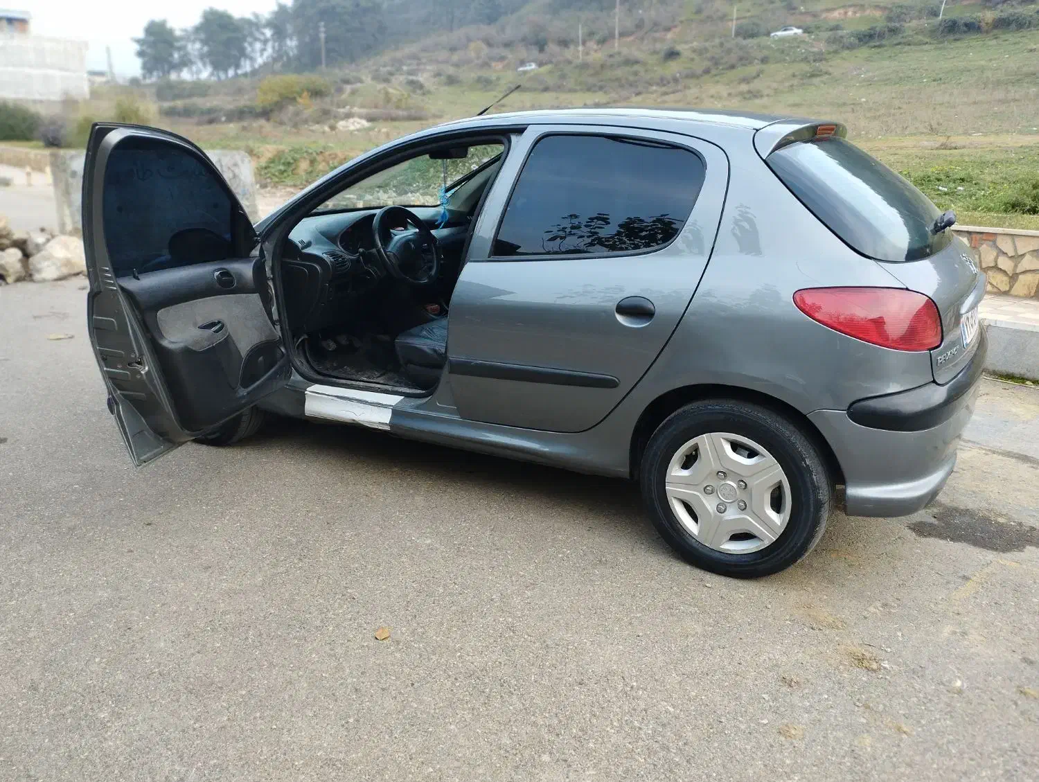 206 بیرنگ|خودرو سواری و وانت|علیآباد کتول, |دیوار