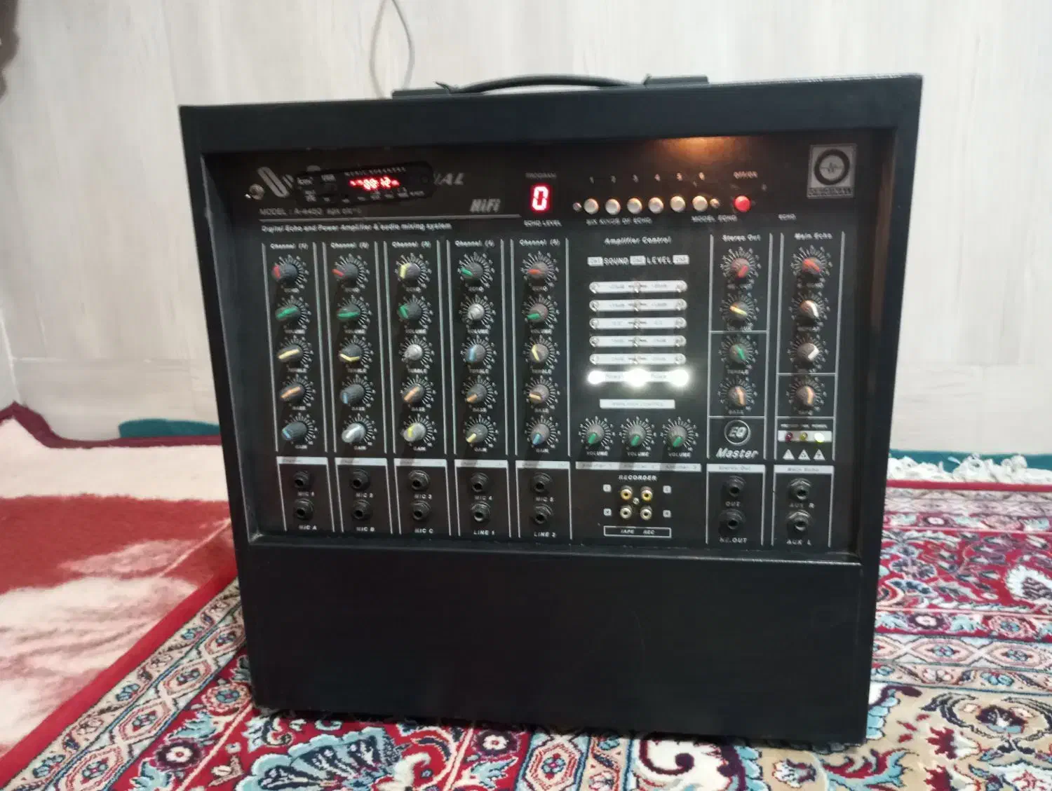 آمپیلی فایر|صوتی و تصویری|مرودشت, نقش رستم|دیوار