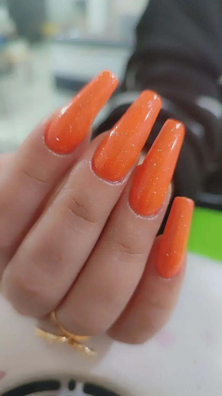 انواع خدمات ناخن|خدمات آرایشگری و زیبایی|یاسوج, |دیوار