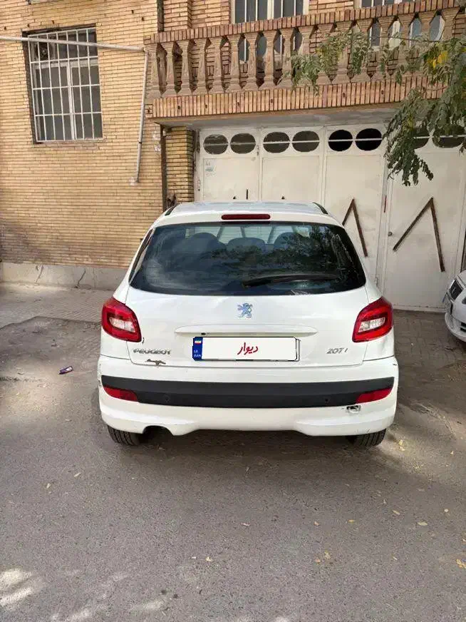 ۲۰۷ مدل ۹۷|خودرو سواری و وانت|کرمان, |دیوار