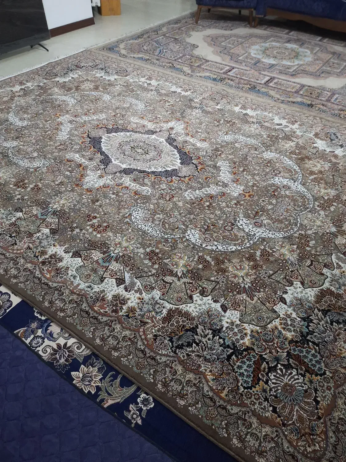 دوعددفرش۹متری هفتصدشانه درحدنو|فرش|کهریزک, |دیوار