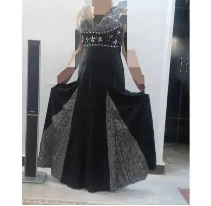 لباسهای مخطلف بفروش میرسد|حراج|رشت, شهرک قدس|دیوار