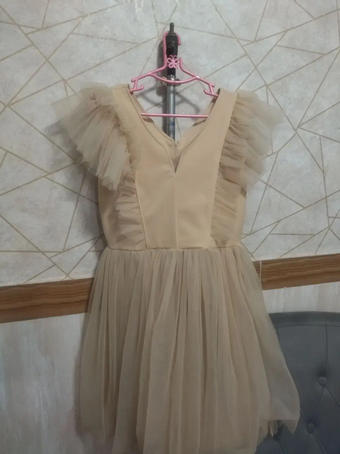 پیراهن مجلسی|لباس|مرند, |دیوار