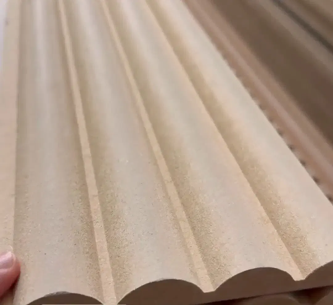 تولید وفروش انواع زهوار قاب بندی ،تاج و پاخور|عمده‌فروشی|نیشابور, فردوسی جنوبی|دیوار