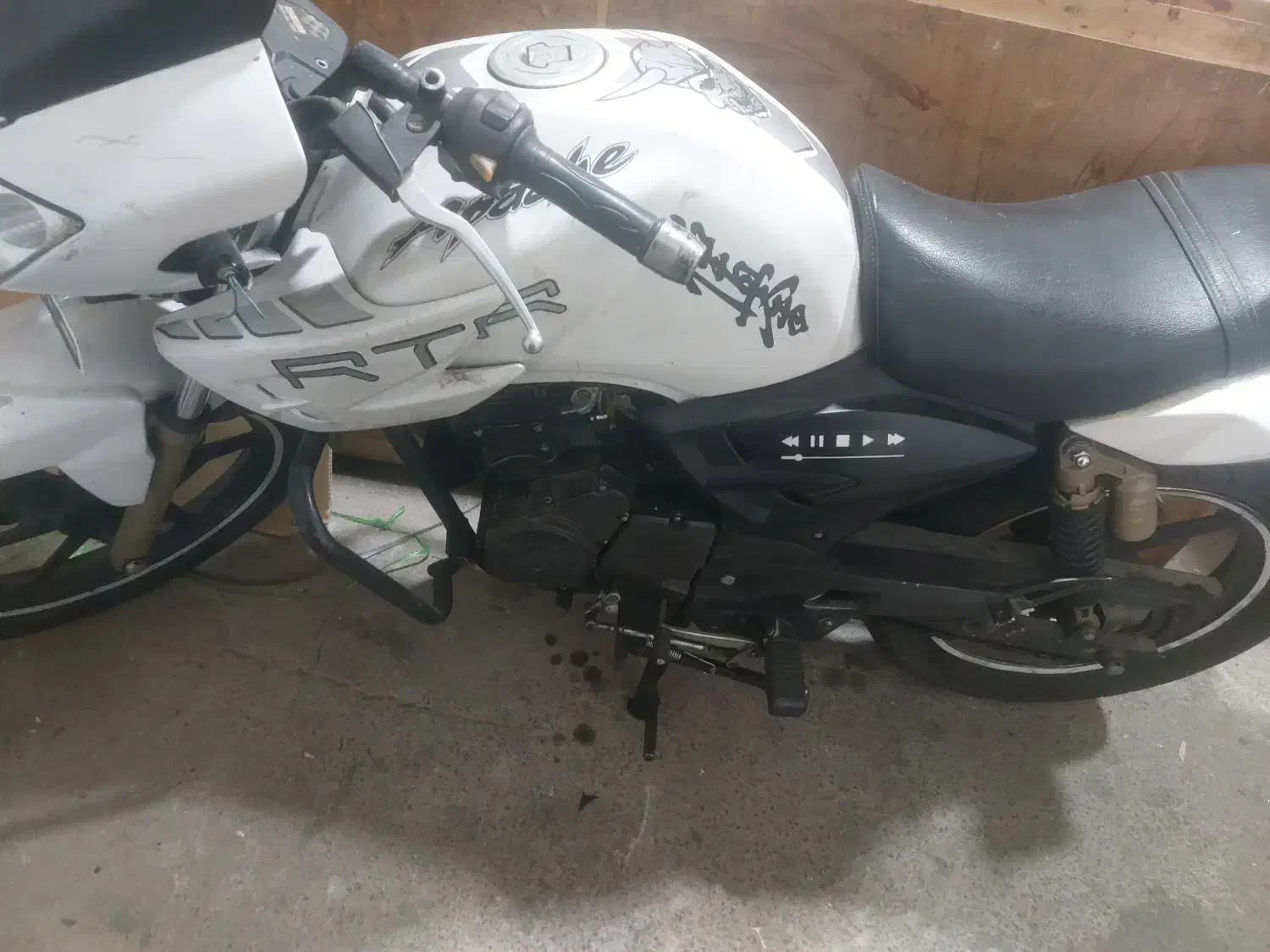 موتور اپاچی ۱۸۰|موتورسیکلت|تبریز, |دیوار