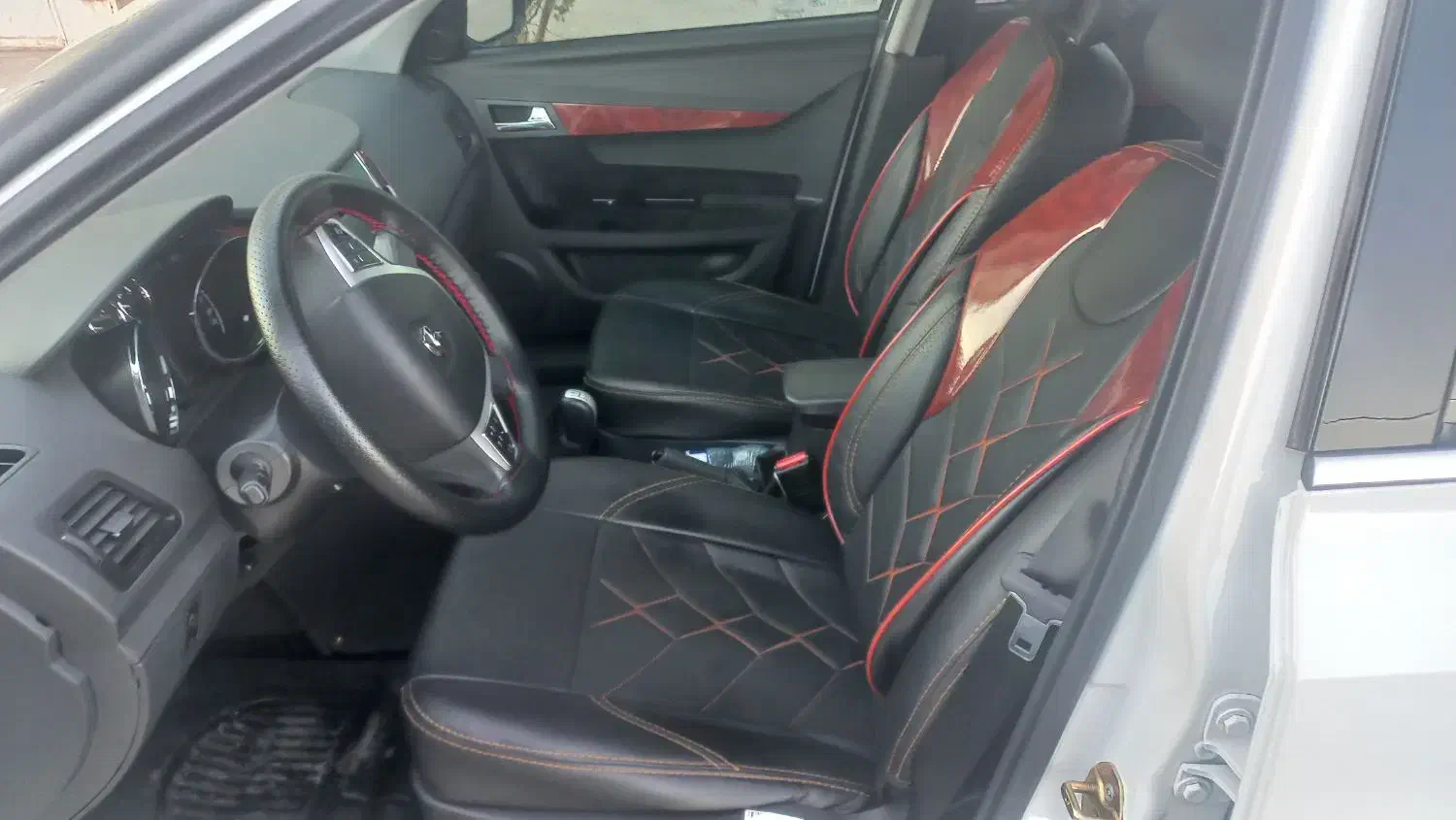 دنا پلاس ۵ دنده ۱۴۰۲|خودرو سواری و وانت|ایذه, |دیوار