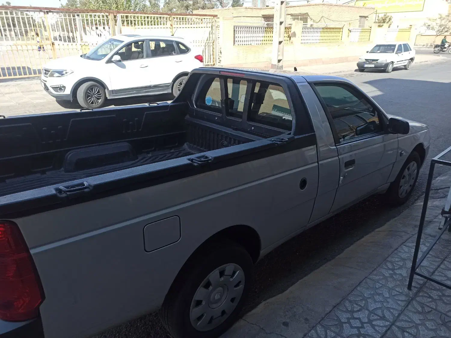 وانت آریسان|خودرو سواری و وانت|یزد, |دیوار