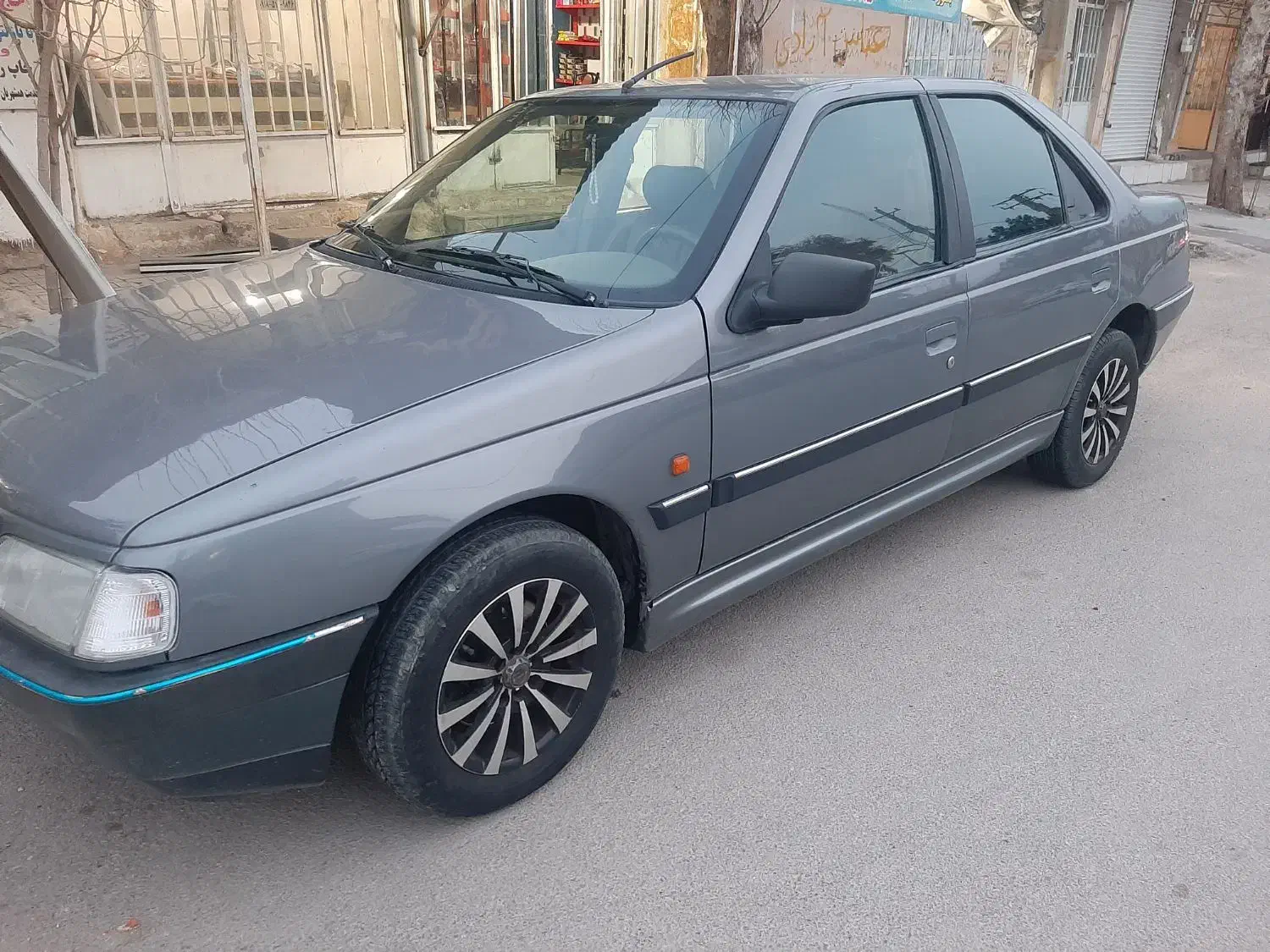 پژو ۴۰۵ مدل ۹۲|خودرو سواری و وانت|ایوان, |دیوار