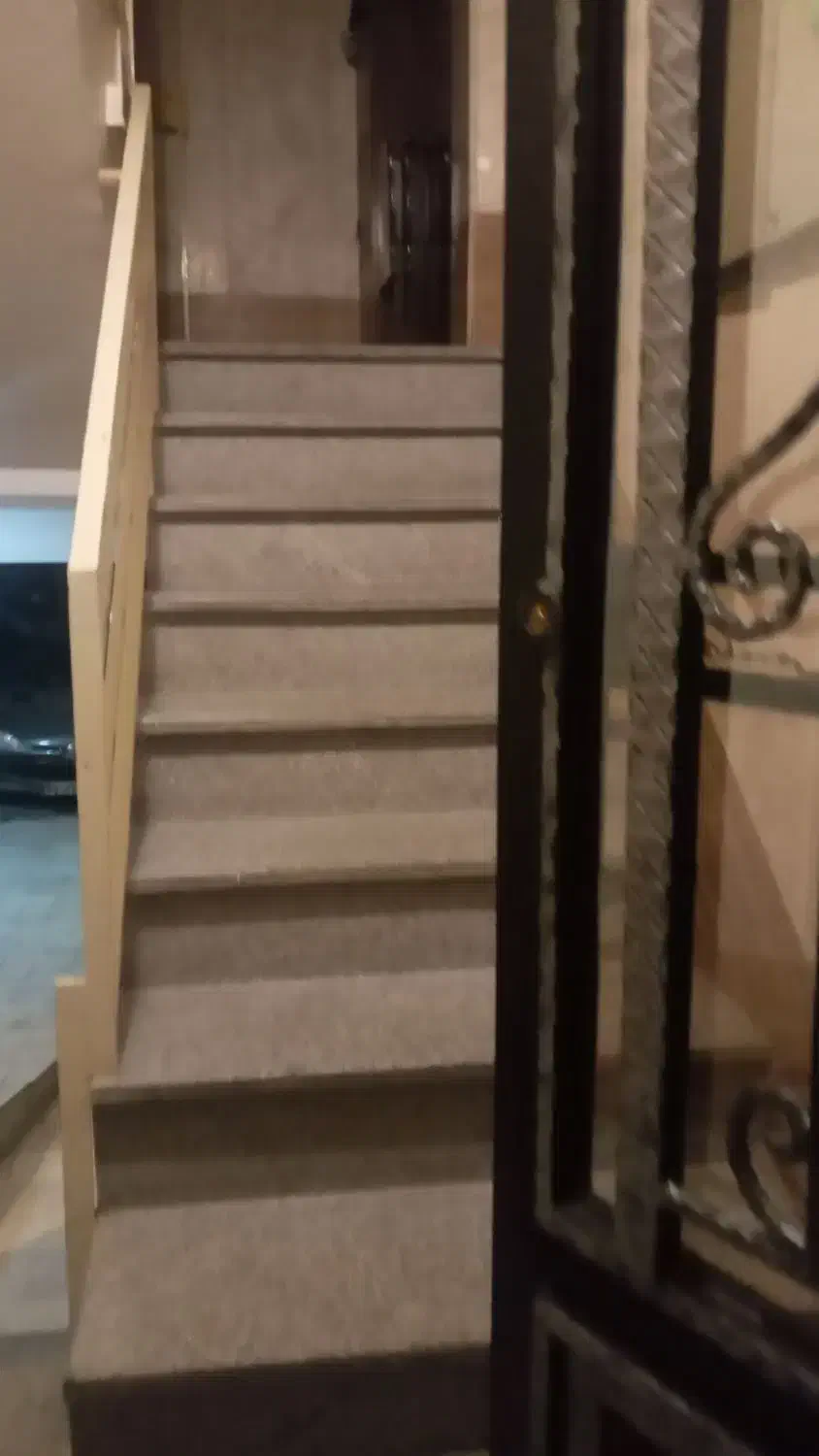 آپارتمان تک واحدی ۲ خوابه افسریه شمالی