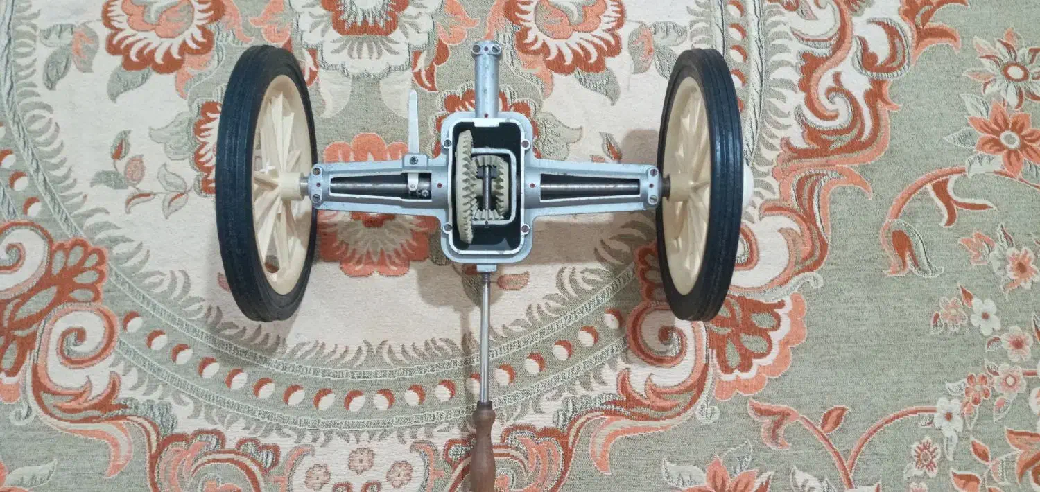 مدل آموزشی دیفرانسیل خودرو|اسباببازی|بهشهر, |دیوار