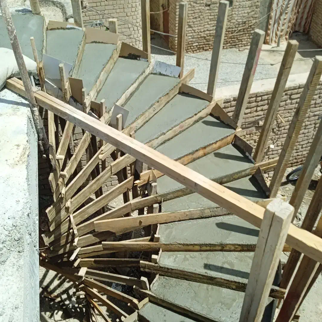 اجرای پله گرد بتنی با بهترین کیفیت|خدمات پیشه و مهارت|ایرانشهر, |دیوار