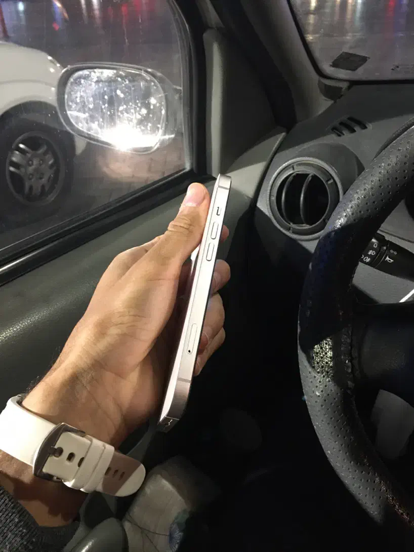 ایفون ۱۳ نرمال دوسیم درحد بدون نقطه|موبایل|مشهد, سرافرازان|دیوار