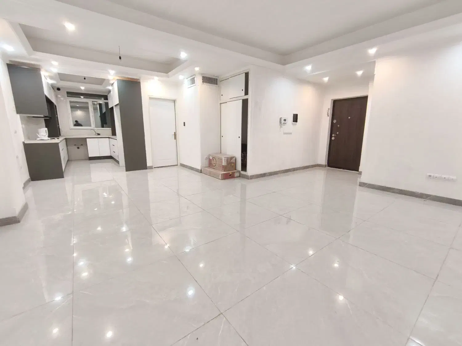 ۷۰ متر /آپارتمان/ شهرک مسعودیه/ پارکینگ