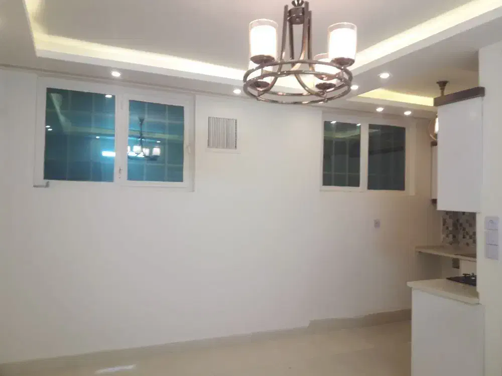 سران. آپارتمان تک واحدی حاشیه خیابان۲۰متری|فروش آپارتمان|مشهد, ایثارگران|دیوار