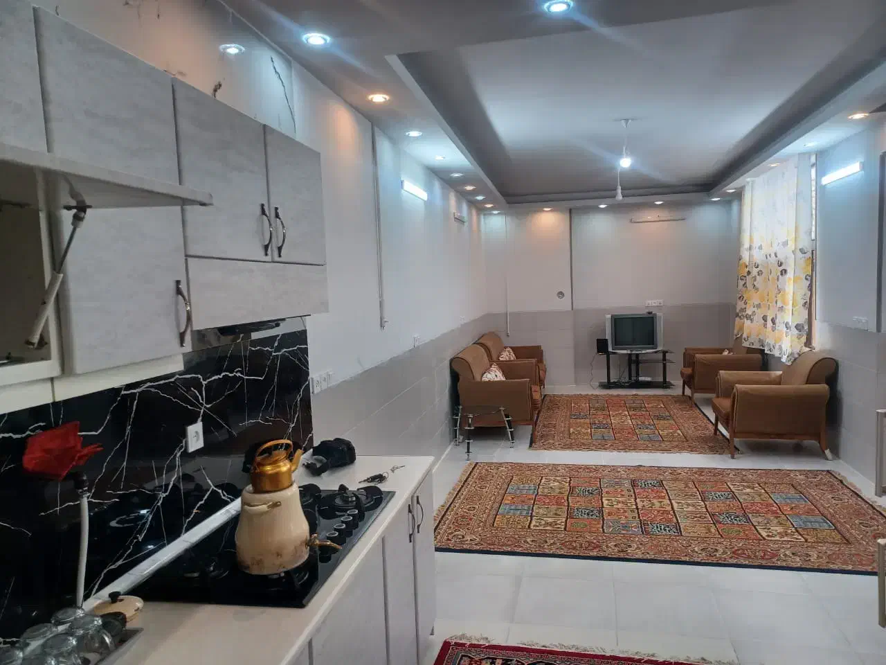 اجاره آپارتمان منزل واحد مبله.سوییت.ویلا روزانه|اجارهٔ کوتاه‌مدت آپارتمان و سوئیت|اصفهان, دشتستان|دیوار