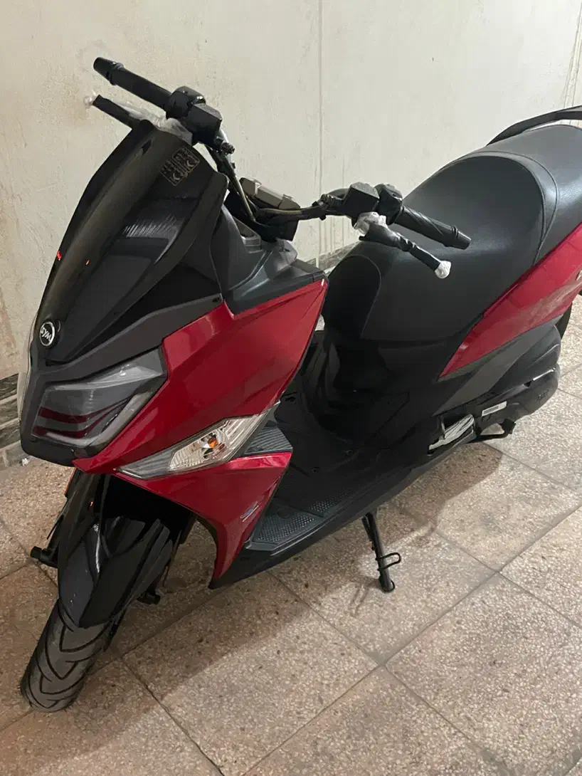 Sym j200|موتورسیکلت|بردسیر, |دیوار