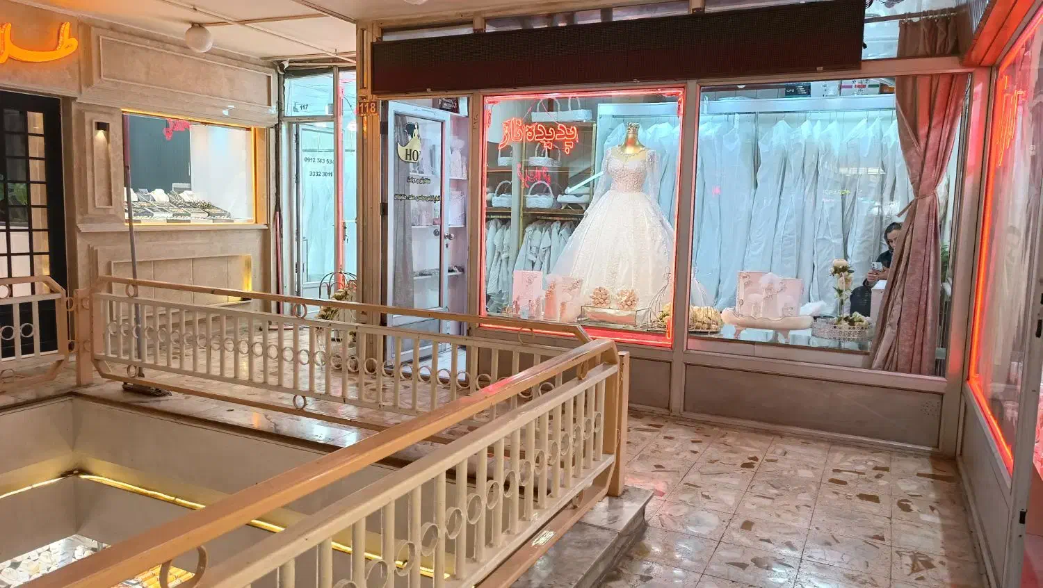 فروش مغازه ۱۴ متری پاساژ تهران|فروش مغازه و غرفه|زنجان, |دیوار