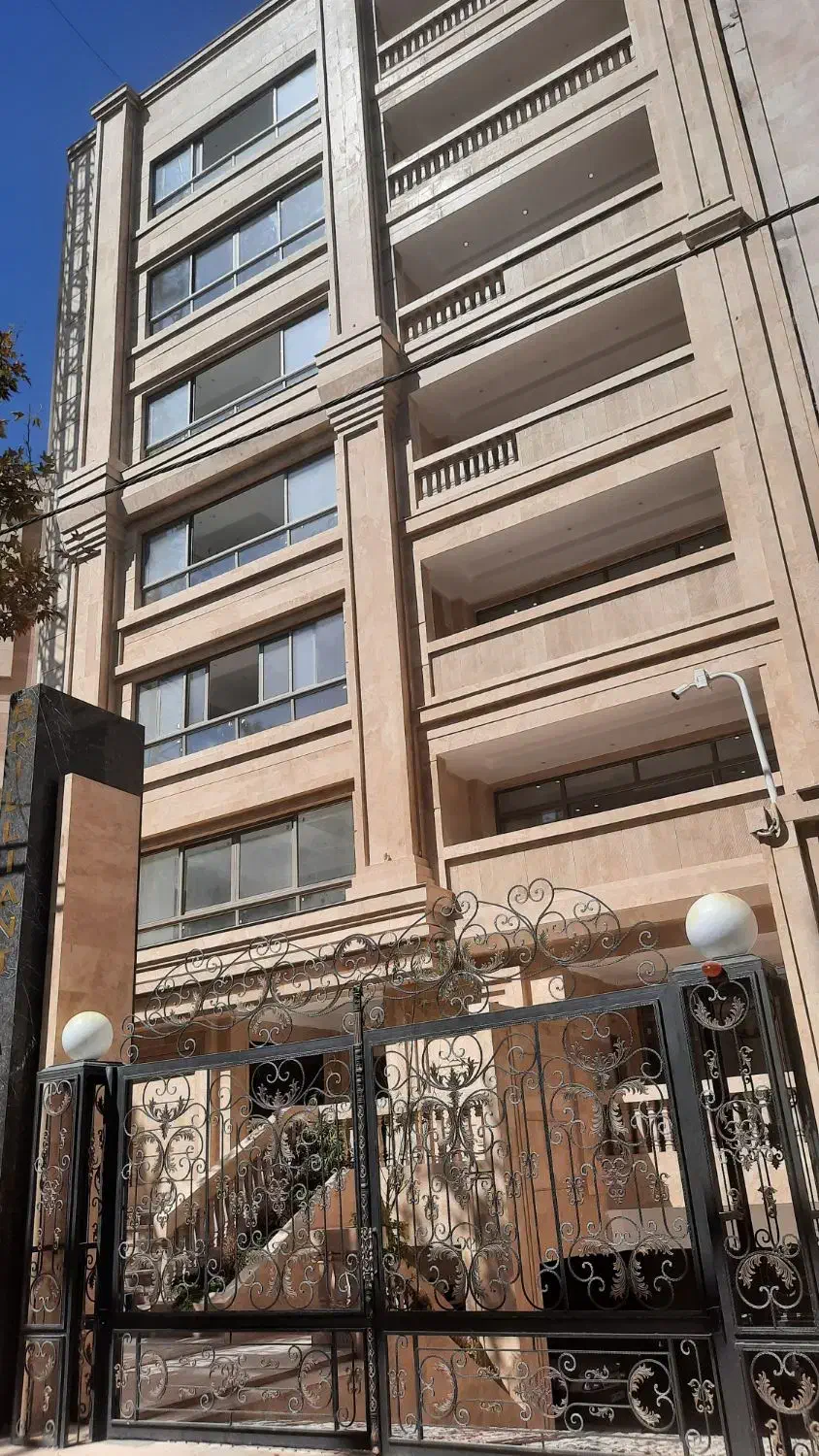 ۱۸۰ متر ابتدا هنرستان|فروش آپارتمان|مشهد, هنرستان|دیوار