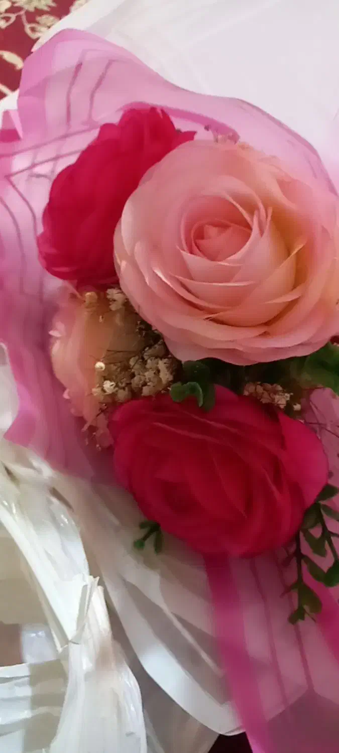 دسته گل مصنوعی ۴ شاخه رز|گل مصنوعی|تبریز, |دیوار