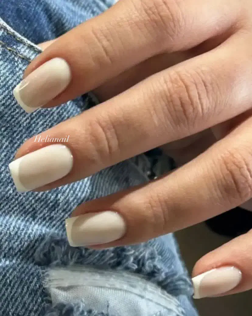 خدمات کاشت ناخن و ترمیم ناخن|خدمات آرایشگری و زیبایی|شاهین‌شهر, عطار|دیوار