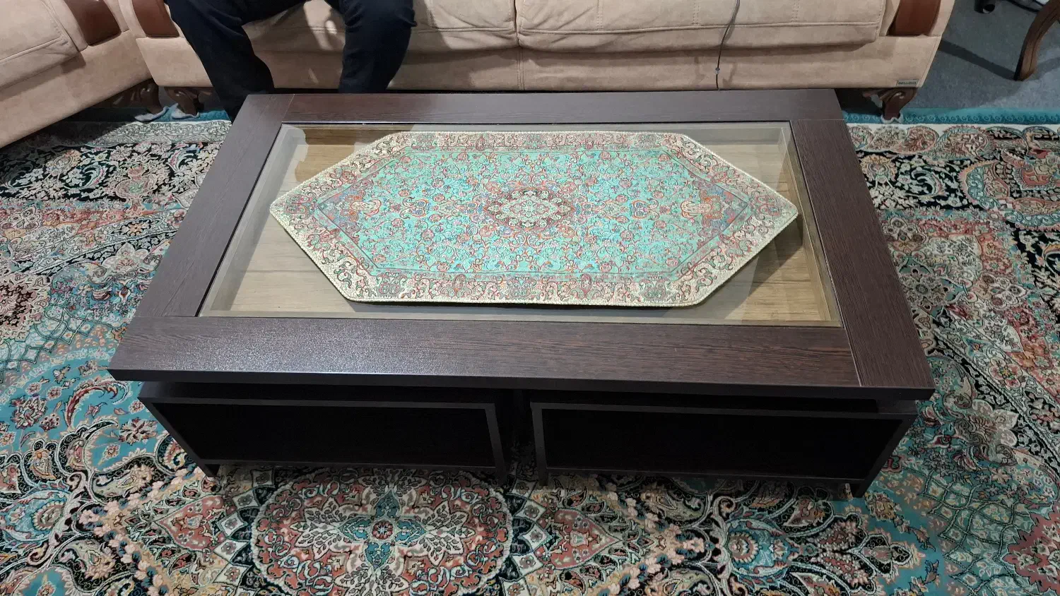 سیت میز عسلی 1 میز بزرگ با 4 تا میز کوچک|مبلمان خانگی و میز عسلی|گنبد کاووس, |دیوار