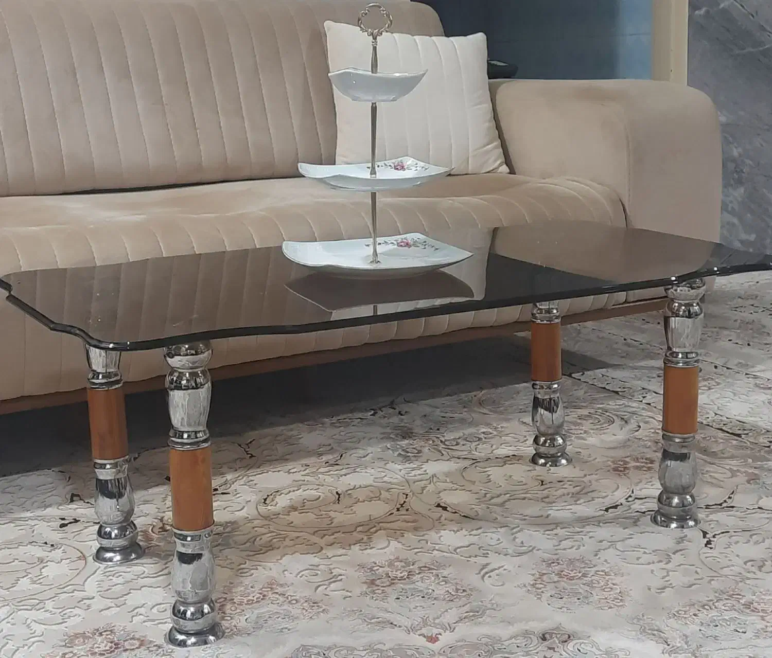 جلومبلی|مبلمان خانگی و میز عسلی|کامیاران, |دیوار