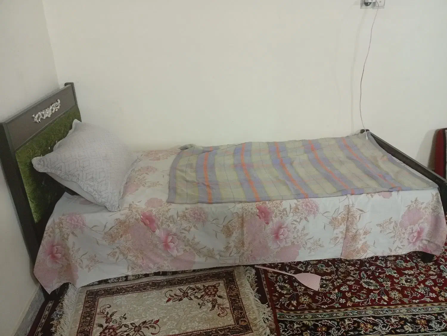 تخت آهنی دوشک طبی ۵میلیون|تخت و سرویس خواب|مشهد, اروند|دیوار