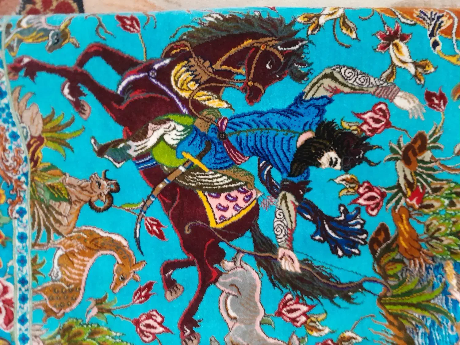 فرش تمام ابریشم زرچرک|فرش|مراغه, |دیوار