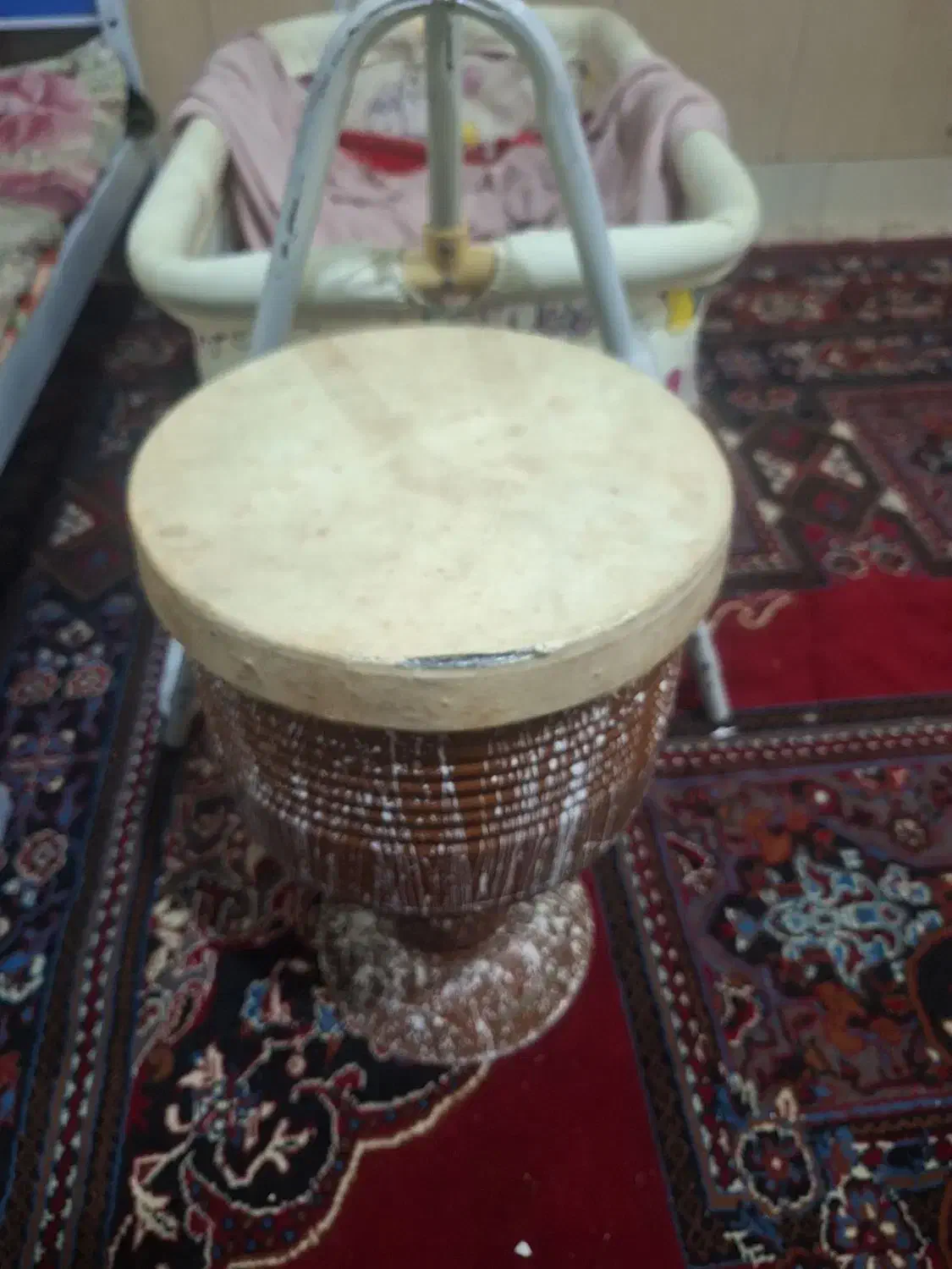 ضرب|درام و پرکاشن|مشهد, شهید قربانی|دیوار