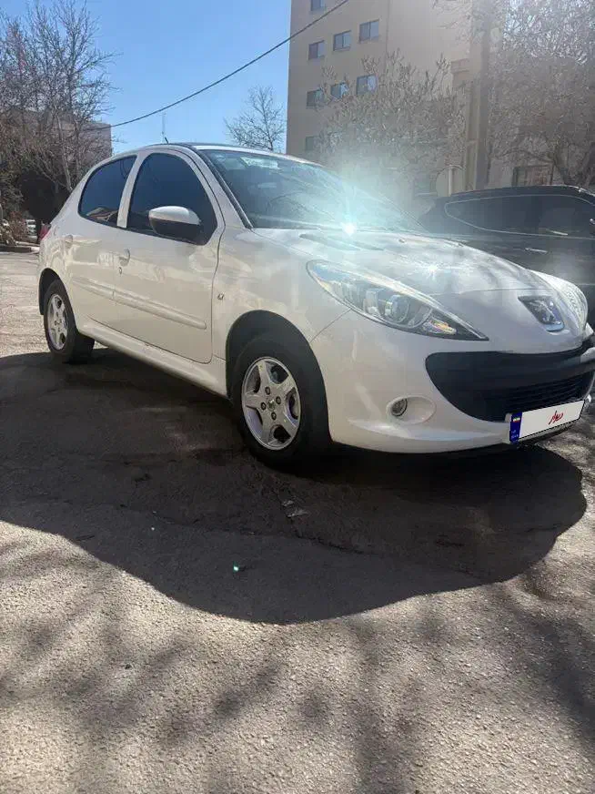 207 سقف پانا ۱۴۰۱|خودرو سواری و وانت|اصفهان, پروین|دیوار