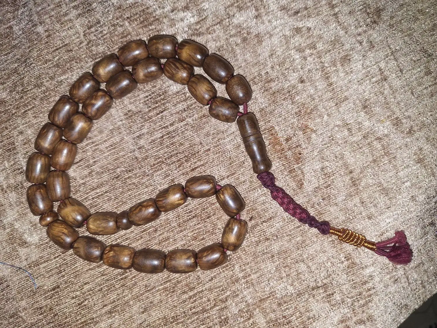 تسبیح سندلوس قدیمی|کلکسیون اشیاء عتیقه|اسلام‌‌آباد غرب, |دیوار