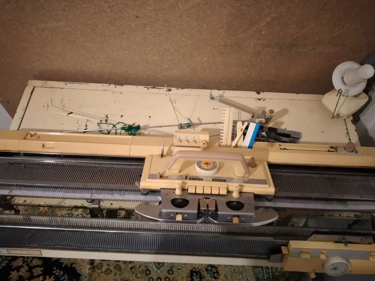 چرخ بافندگی ۸۳۰|چرخ خیاطی و ریسندگی|کرمانشاه, |دیوار