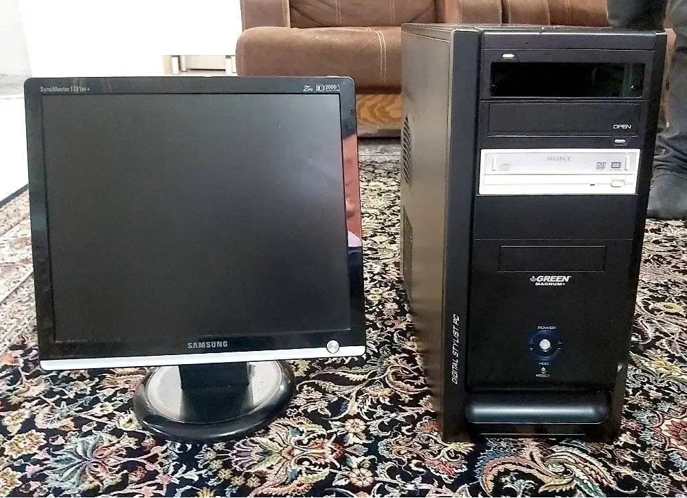 فروش کیس و مانیتور|رایانه رومیزی|تهران, دارآباد|دیوار