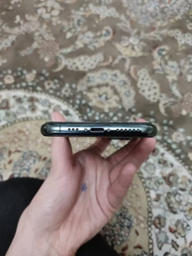 ایفون ۱۱پرو|موبایل|محمدشهر, سیدآباد|دیوار