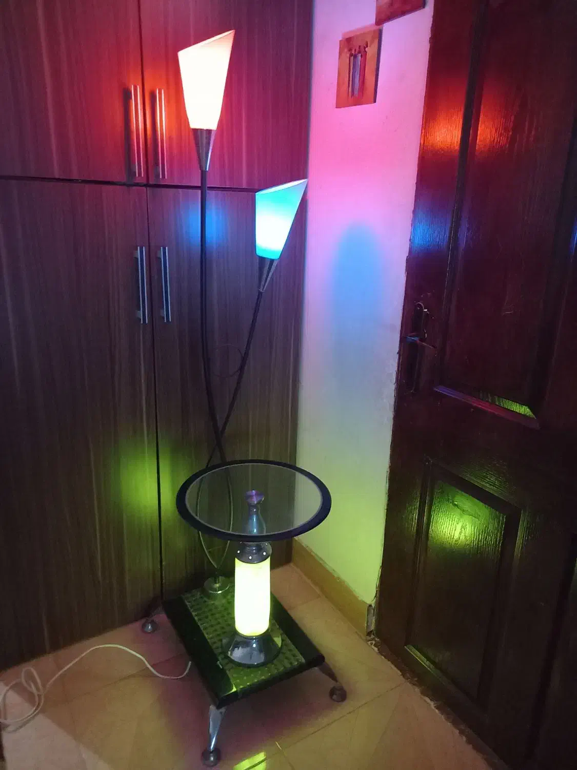 آباژور|چراغ خواب و آباژور|رشت, چمارسرا|دیوار