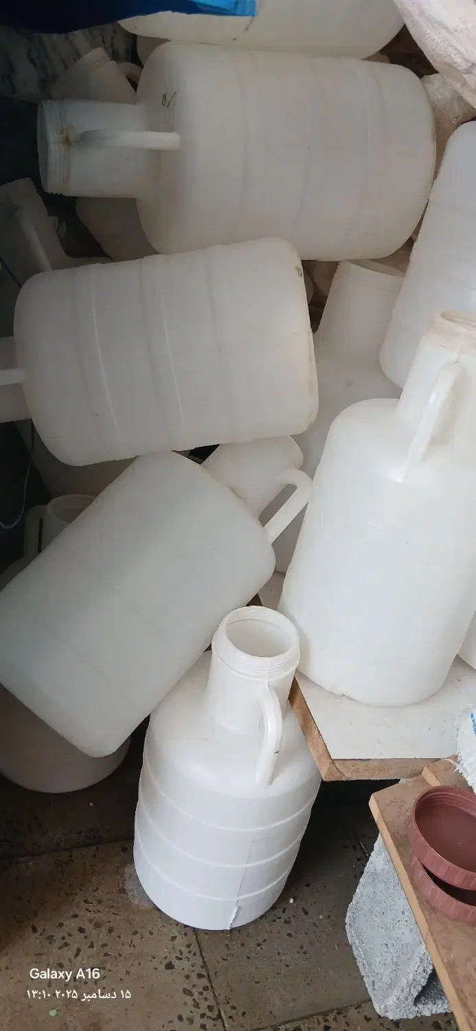 نگهدارنده|ظروف نگهدارنده، پلاستیکی، یک‌بارمصرف|ایوان, |دیوار