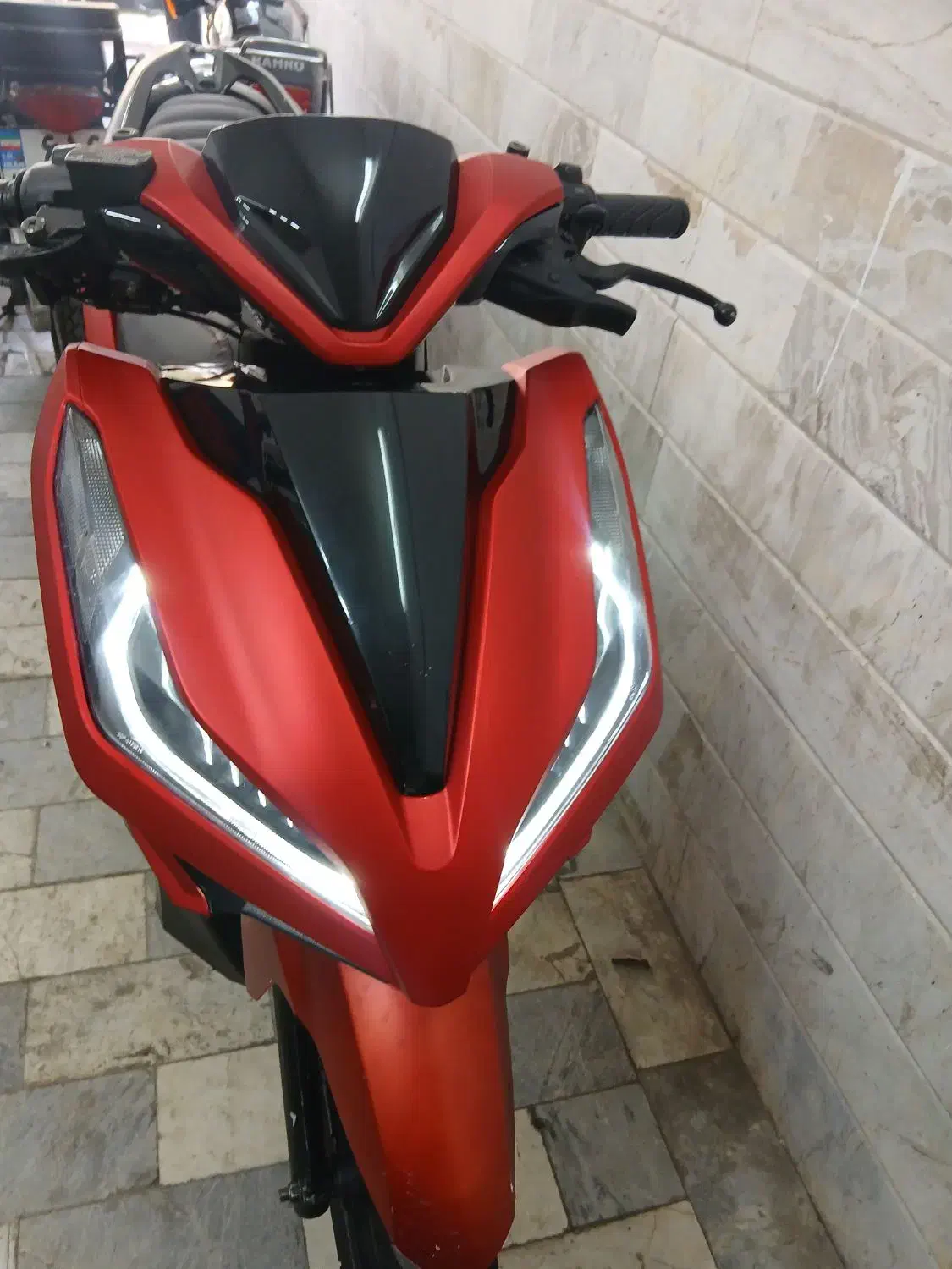 موتور اسکوتر رنگ بندی موجود|موتورسیکلت|قم, شاه ابراهیم|دیوار