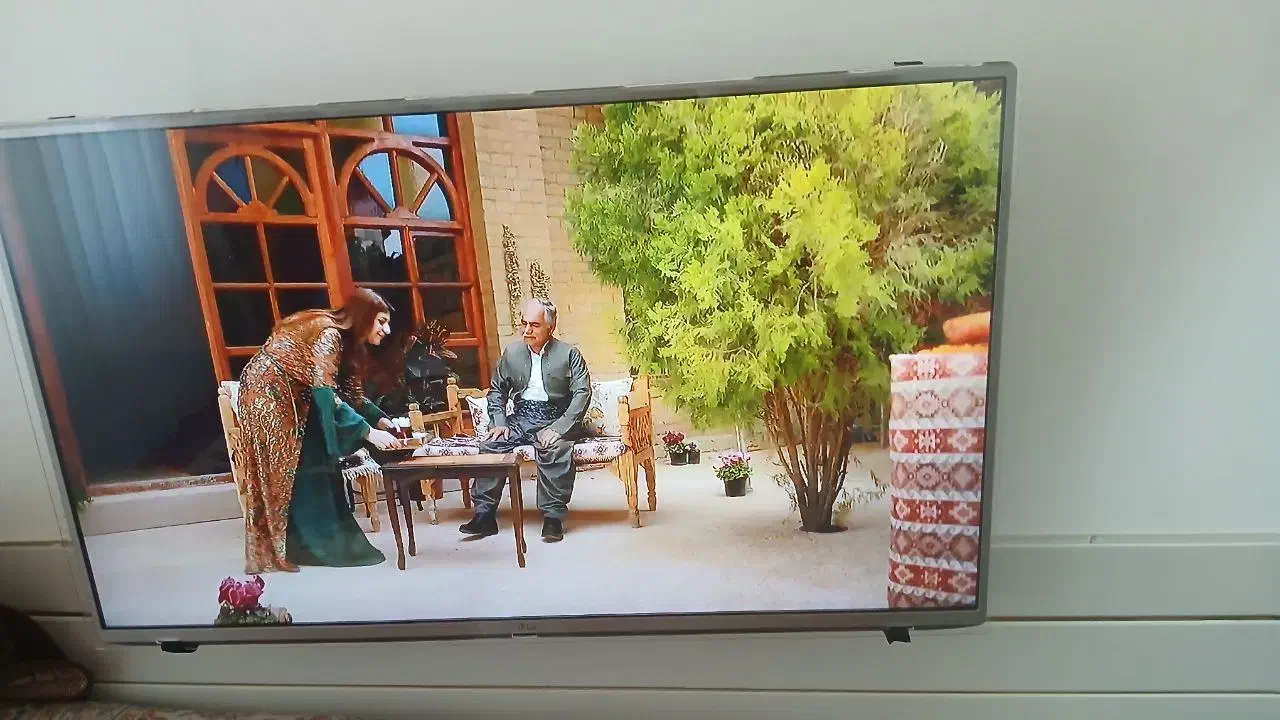 تلوزیون ال جی|تلویزیون و پروژکتور|مریوان, |دیوار