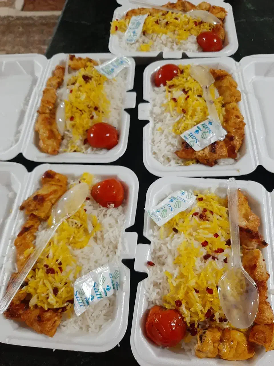 رستوران و تهیه غذای کاسمساه|خدمات پذیرایی، مراسم|کوهدشت, |دیوار