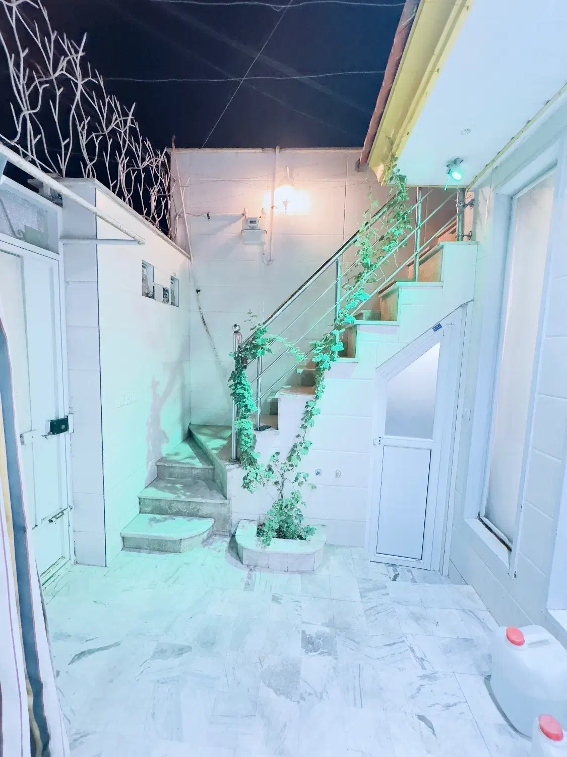 مسکونی رهن و اجاره دربست|اجارهٔ آپارتمان|قم, صفائیه|دیوار