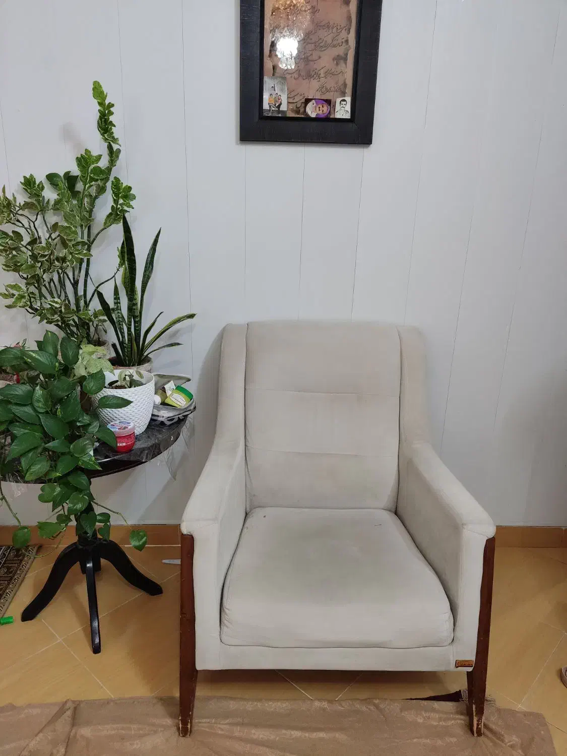 مبل|مبلمان خانگی و میز عسلی|رشت, کوی فکوری|دیوار