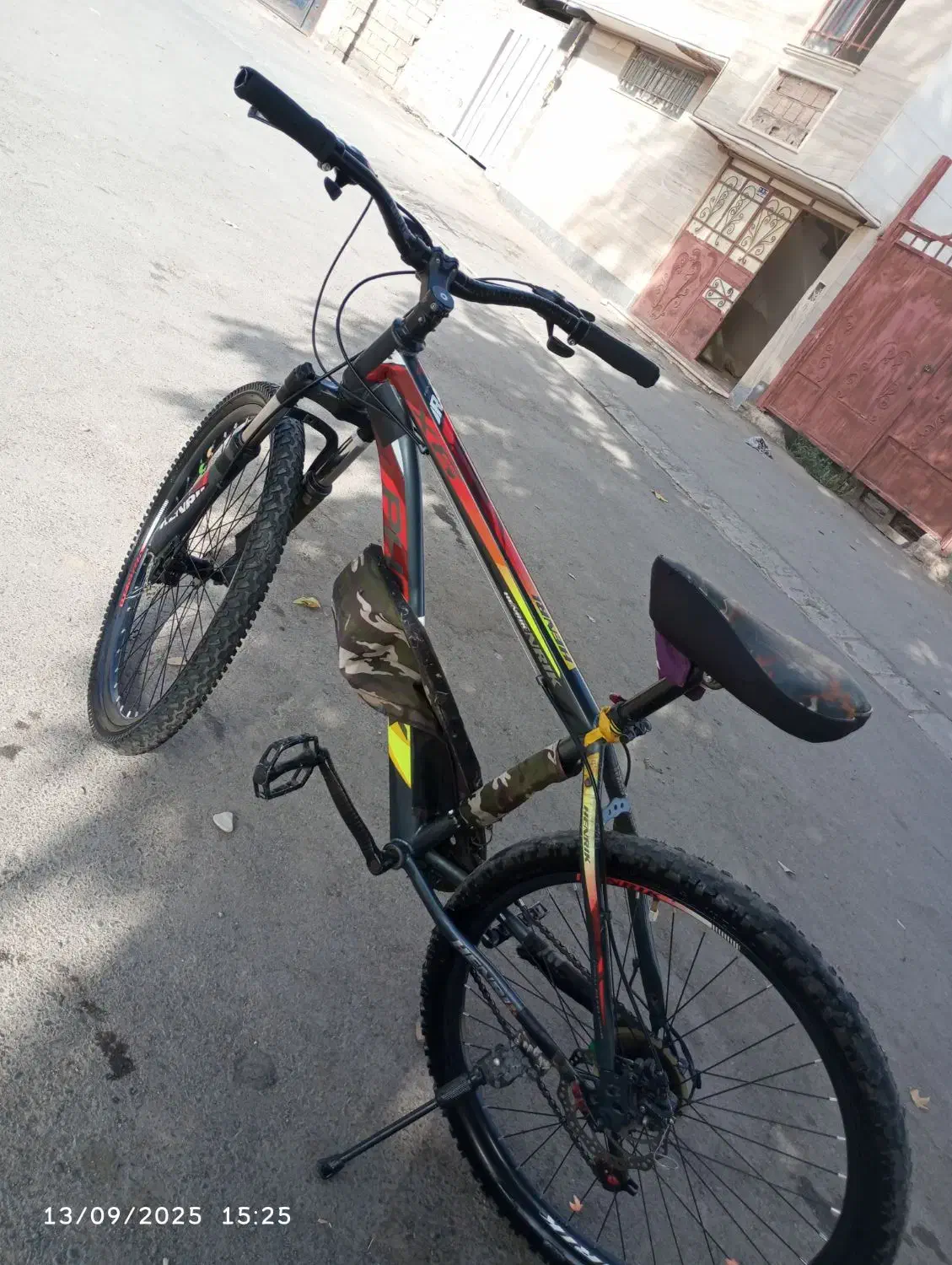 دوچرخه کم کار تمیز هنریک|دوچرخه، اسکیت، اسکوتر|نیشابور, فخریه|دیوار