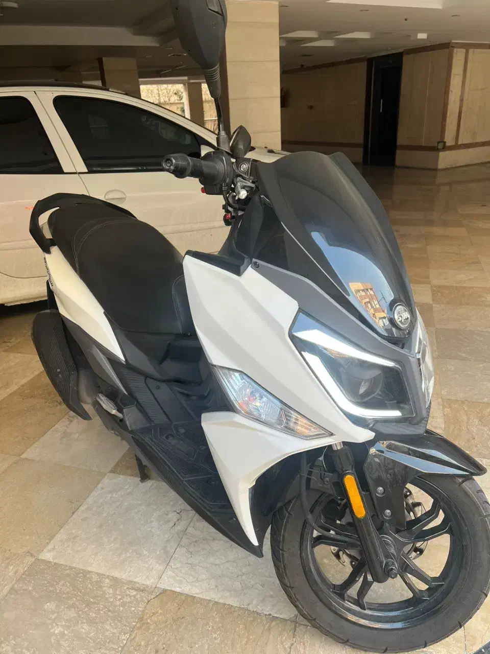 j200|موتورسیکلت|تهران, مشیریه|دیوار