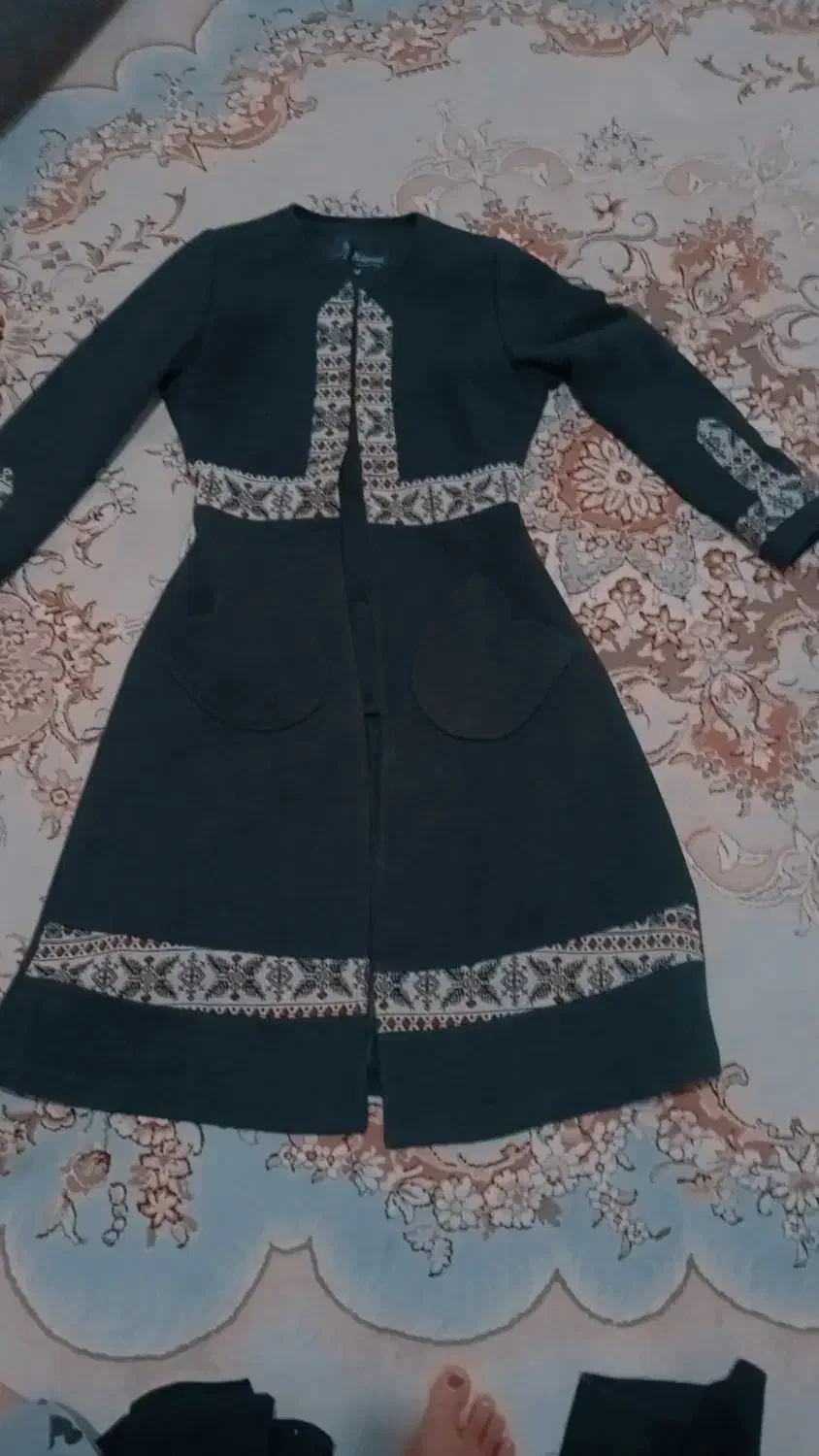 لباس|لباس|لردگان, |دیوار