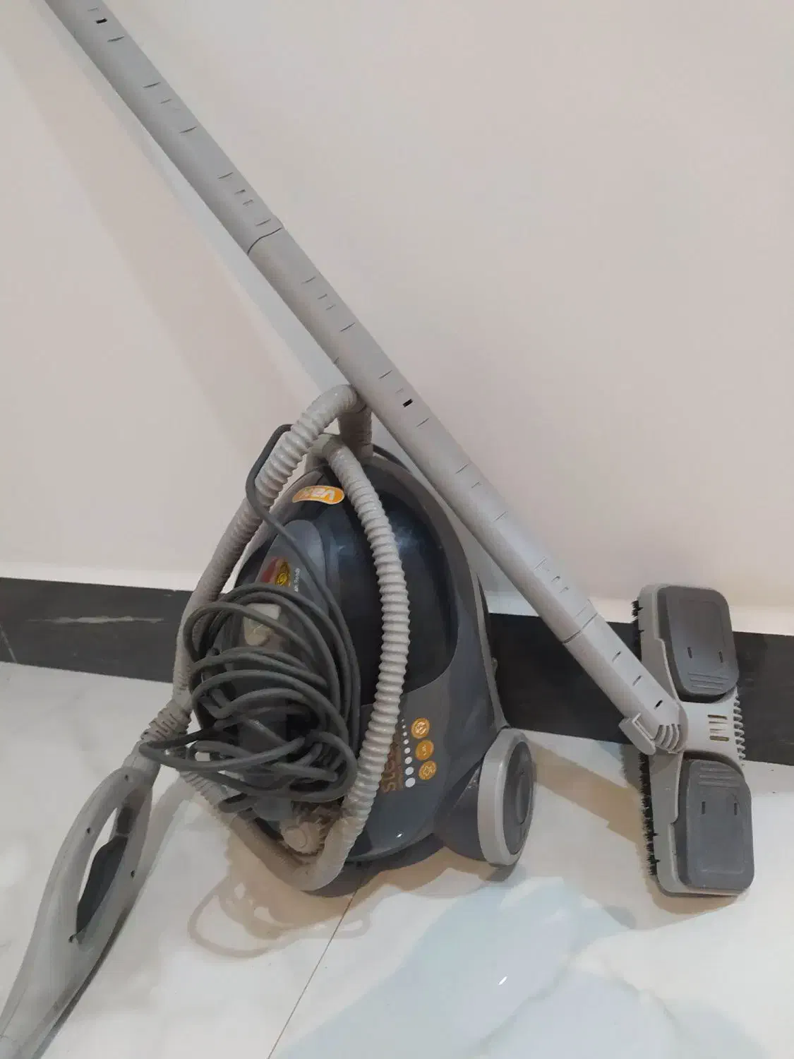 یک عدد بخارشوی استیم خارجی بفروش می رسد|جاروبرقی، جارو شارژی، بخارشو|گنبد کاووس, |دیوار