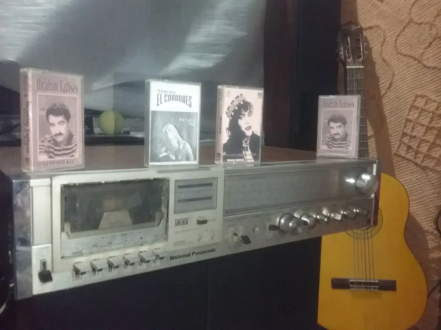 رادیو وکاست قدیمی استریو برای دکور و کلکسیون|کلکسیون و سرگرمی|تهران, جیحون|دیوار