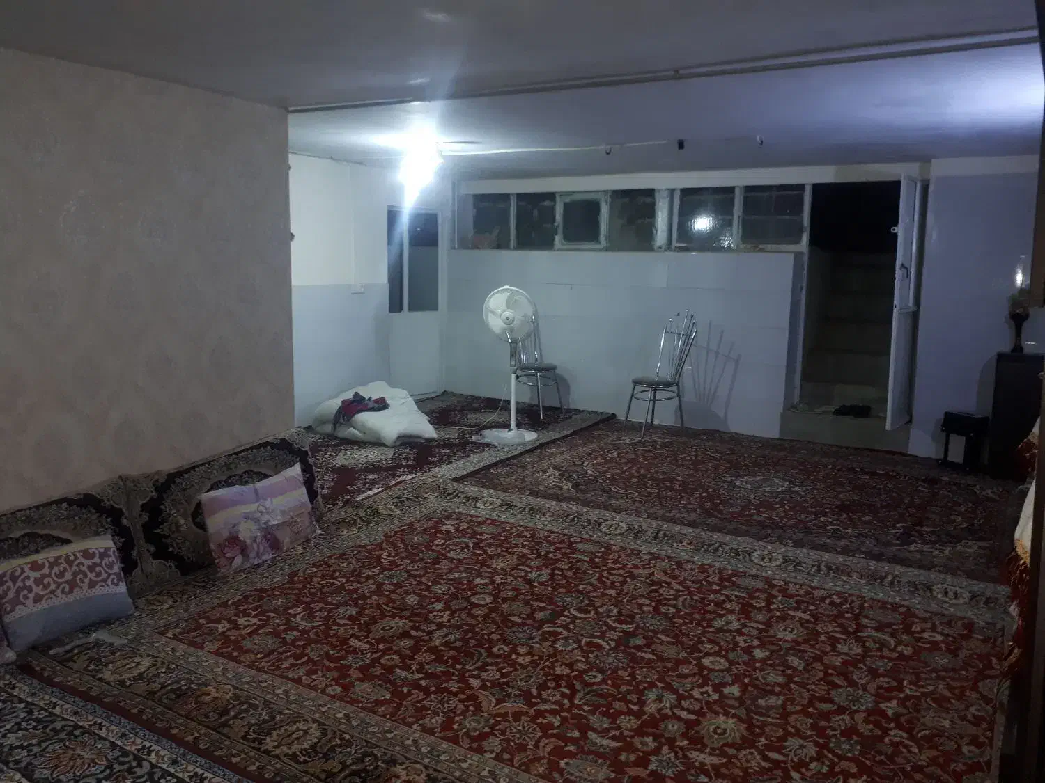 اجاره منزل مسکونی زیرزمینی|اجارهٔ خانه و ویلا|کاشمر, |دیوار